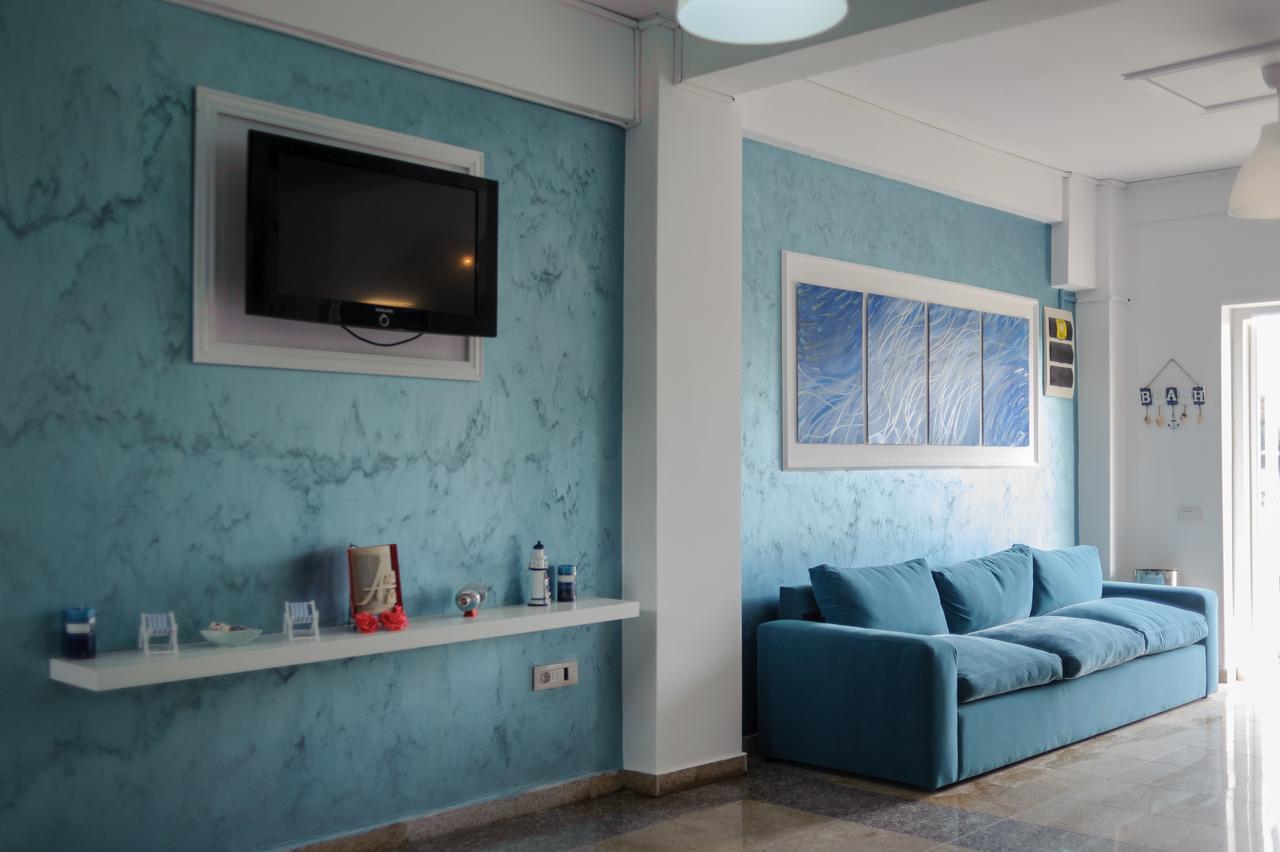 Atena Hotel Костинещи Екстериор снимка